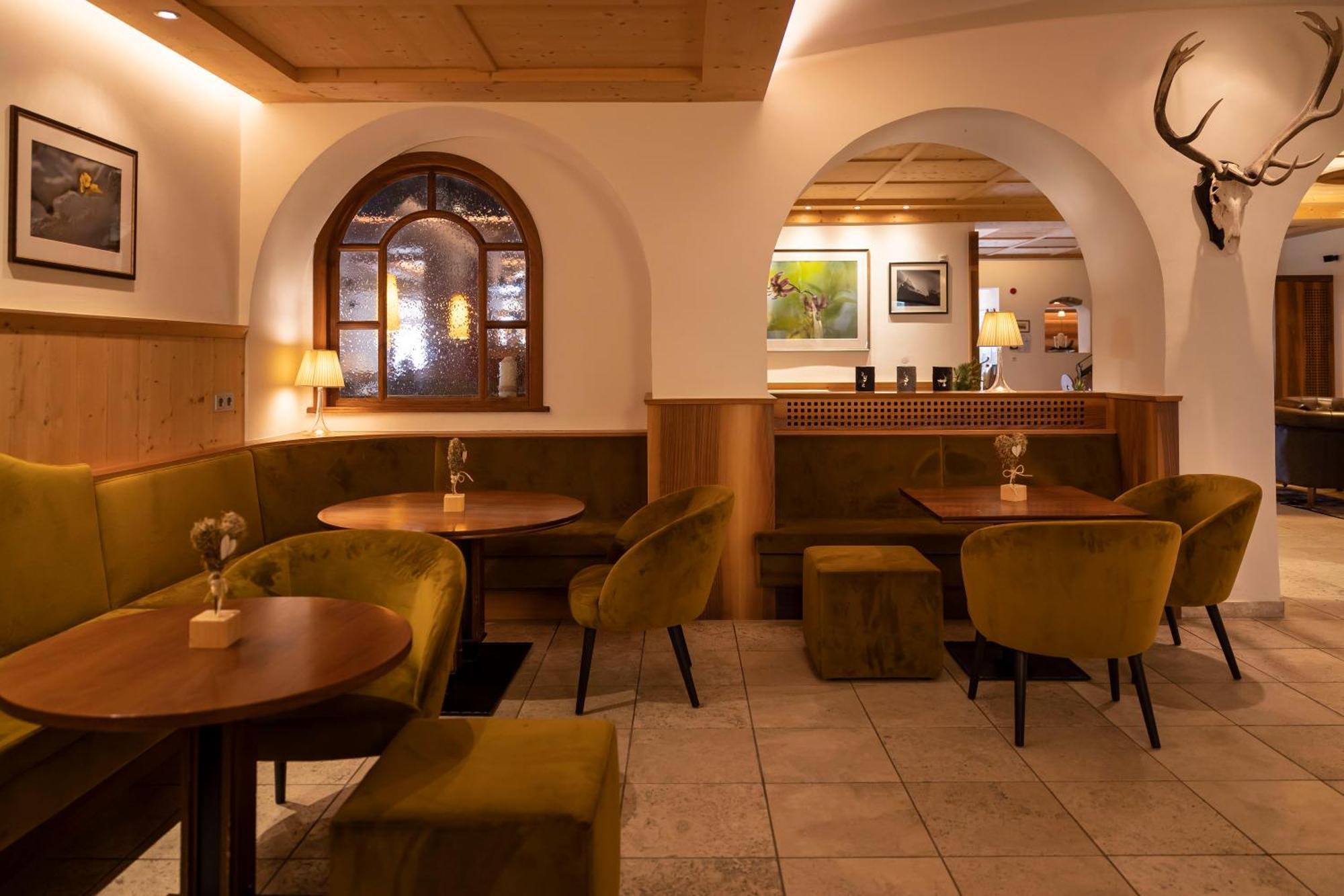 Artnatur Dolomites Hotel & Spa Siusi Luaran gambar