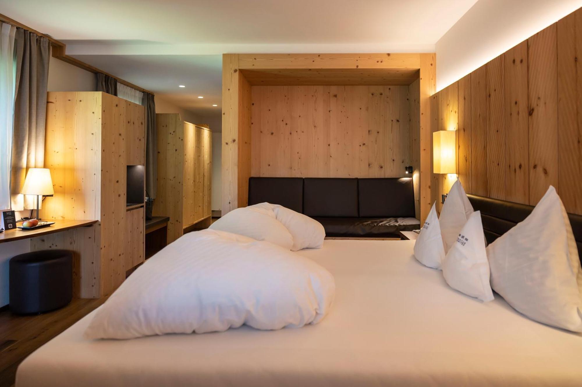 Artnatur Dolomites Hotel & Spa Siusi Bilik gambar