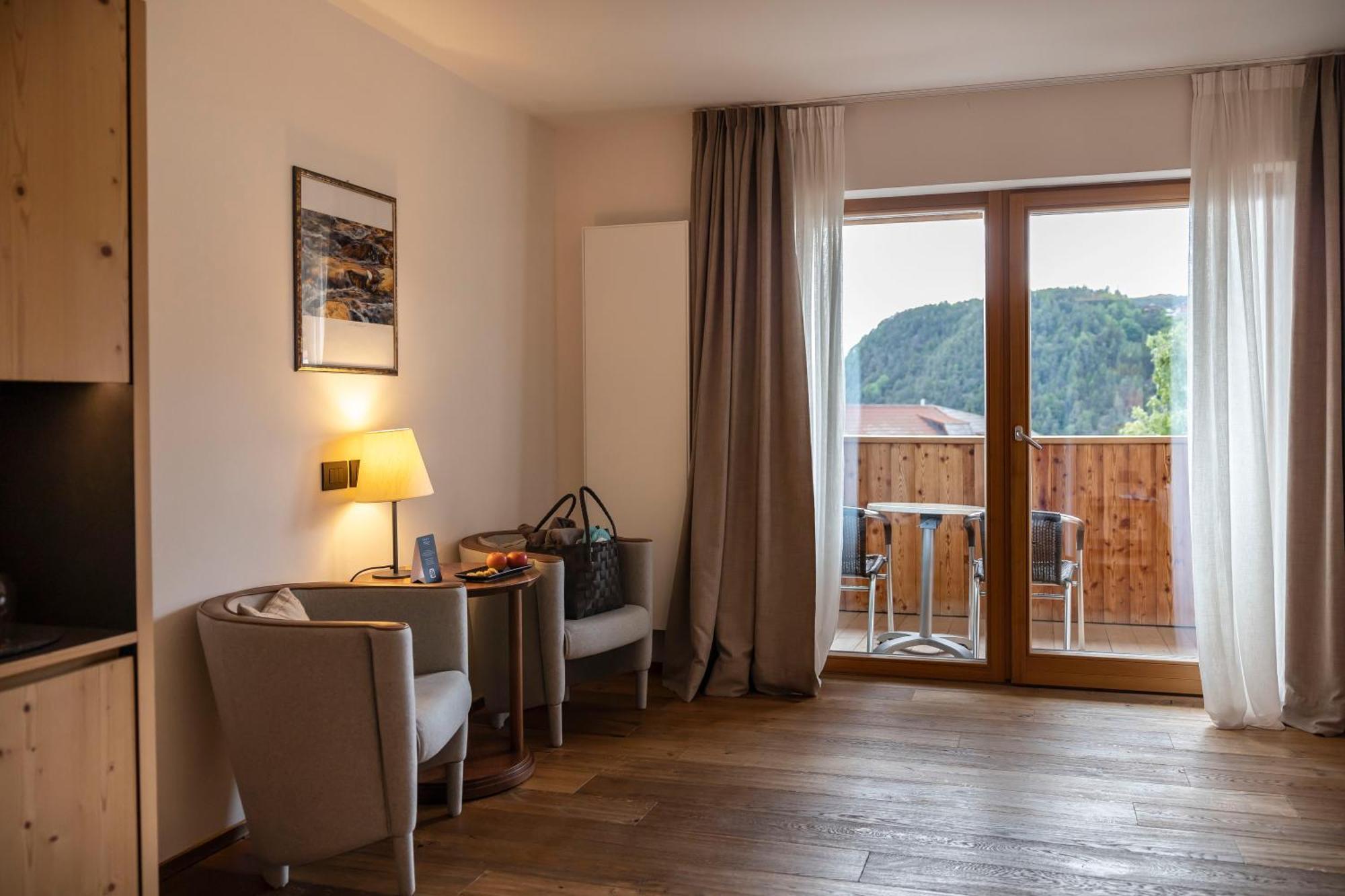 Artnatur Dolomites Hotel & Spa Siusi Luaran gambar